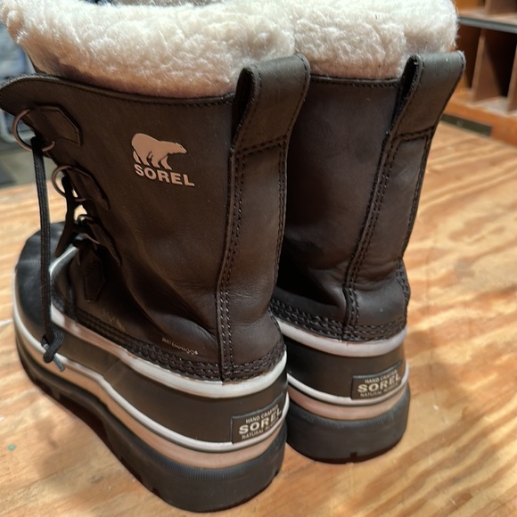 Sorel women’s size 10 USA waterproof winter boots. - Picture 7 of 8